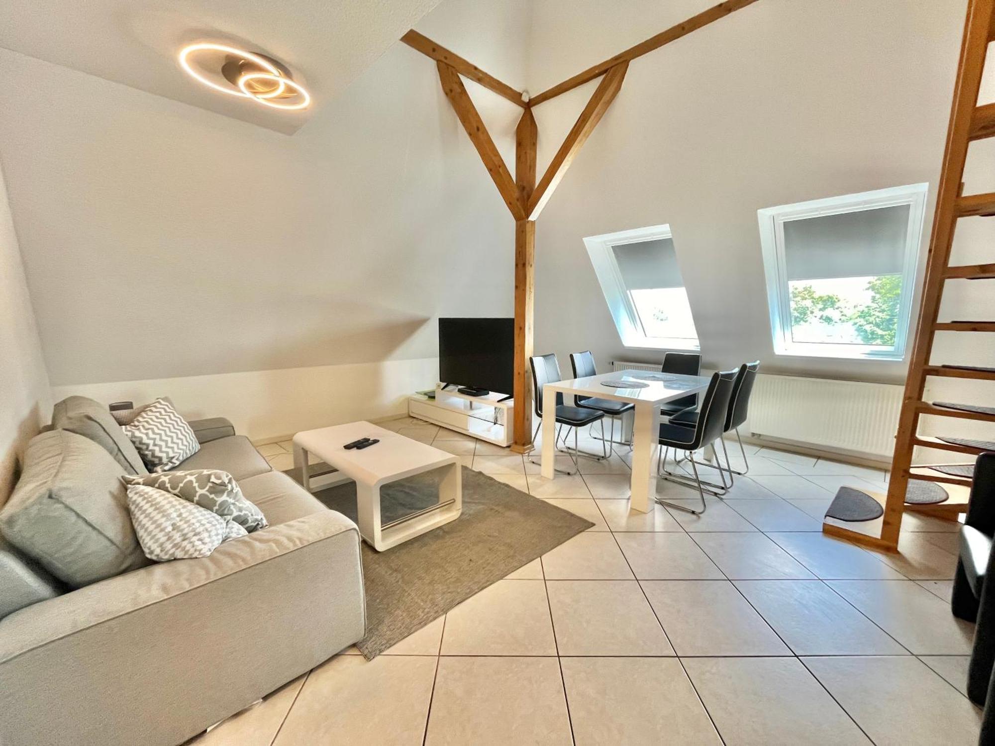 Guesthouse Bielefeld - Brake Bagian luar foto